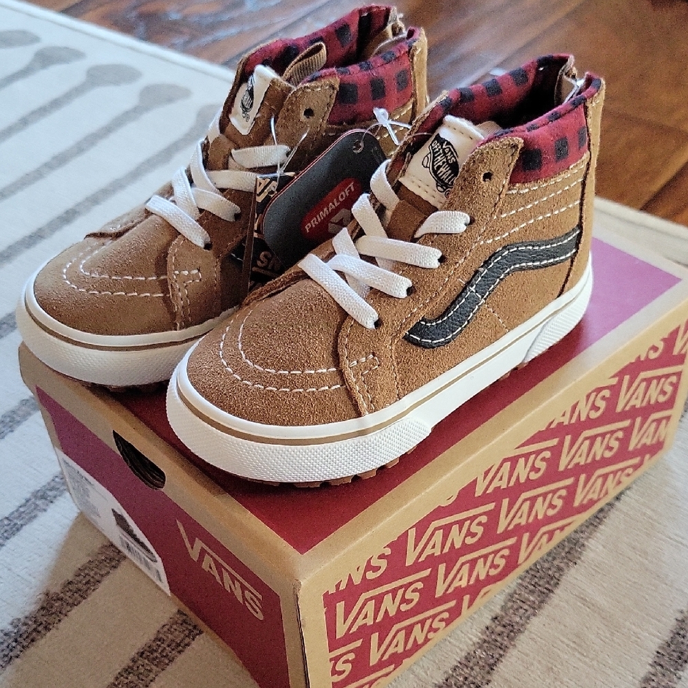 SK8-Hi ZIP MTE-1